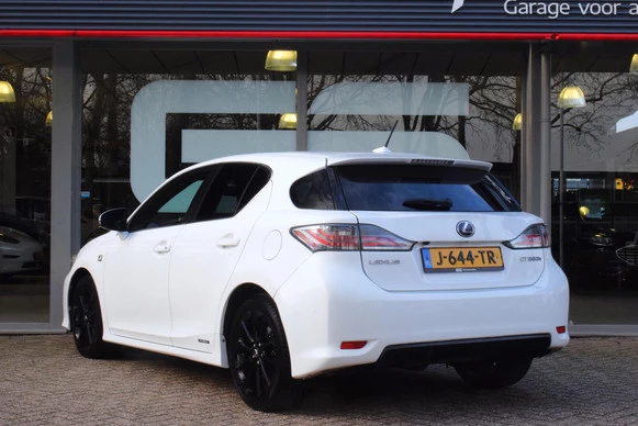 Lexus CT - Afbeelding 2 van 30