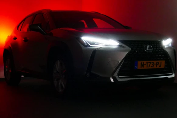 Lexus UX - Afbeelding 3 van 30