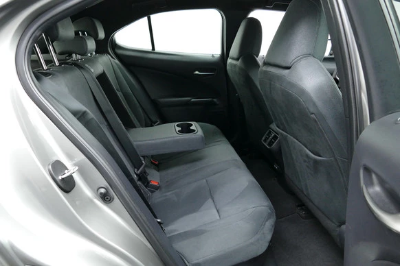 Lexus UX - Afbeelding 9 van 30