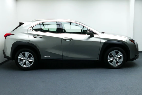 Lexus UX - Afbeelding 10 van 30