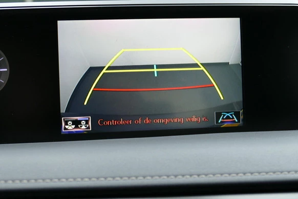 Lexus UX - Afbeelding 19 van 30