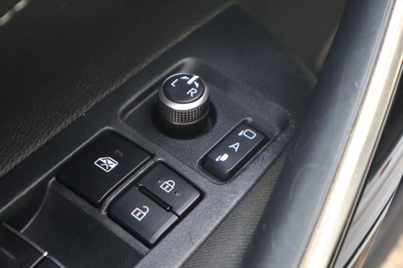 Toyota Corolla Touring Sports - Afbeelding 18 van 30