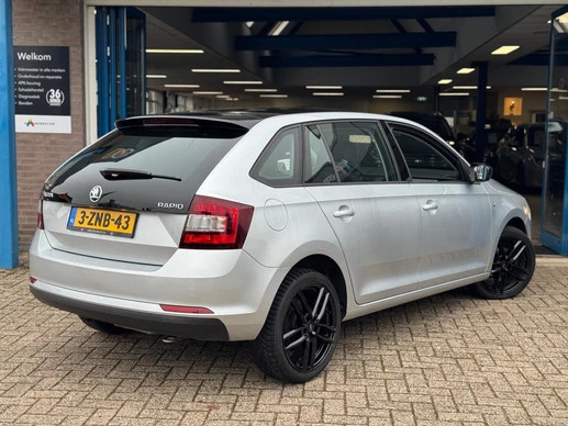 Škoda Rapid - Afbeelding 7 van 30