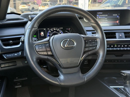 Lexus UX - Afbeelding 16 van 30