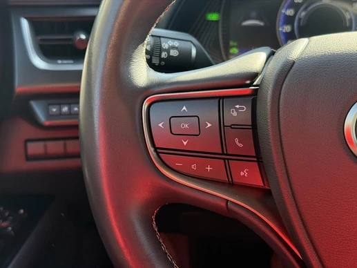 Lexus UX - Afbeelding 20 van 30