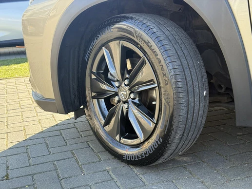 Lexus UX - Afbeelding 5 van 30