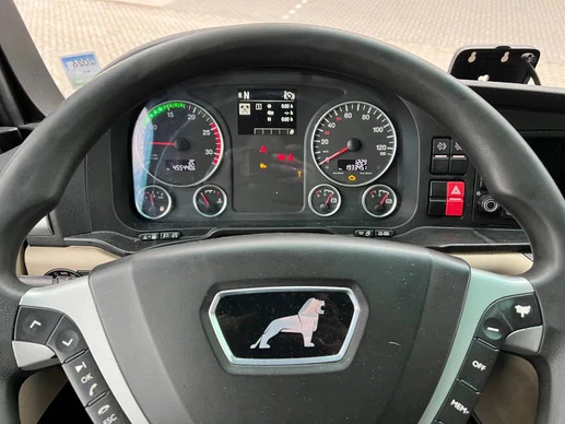 MAN TGX - Afbeelding 11 van 15