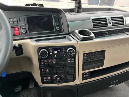 MAN TGX - Afbeelding 12 van 15