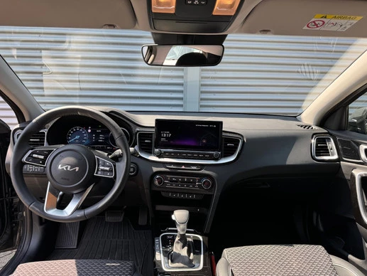 Kia Ceed - Afbeelding 12 van 30