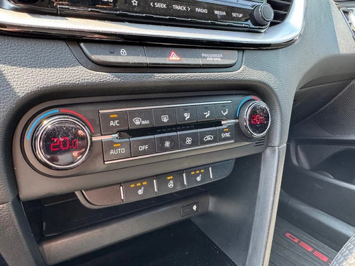 Kia Ceed - Afbeelding 23 van 30