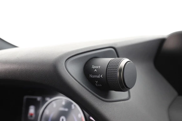 Lexus UX - Afbeelding 19 van 30