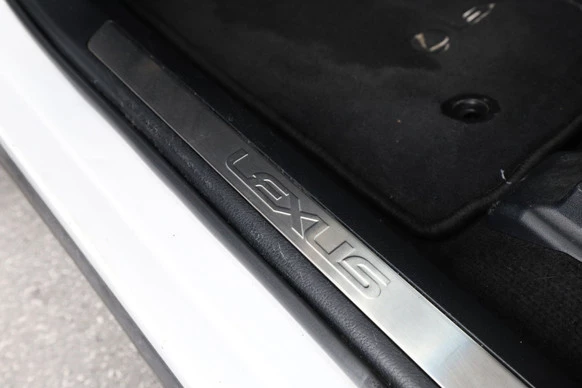 Lexus NX - Afbeelding 16 van 30