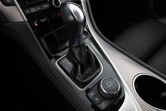 Infiniti Q - Afbeelding 15 van 30