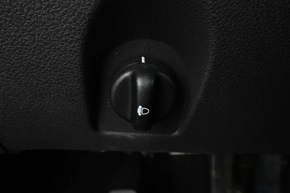 Dacia Logan - Afbeelding 13 van 30