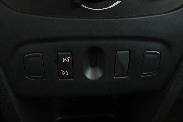 Dacia Logan - Afbeelding 15 van 30