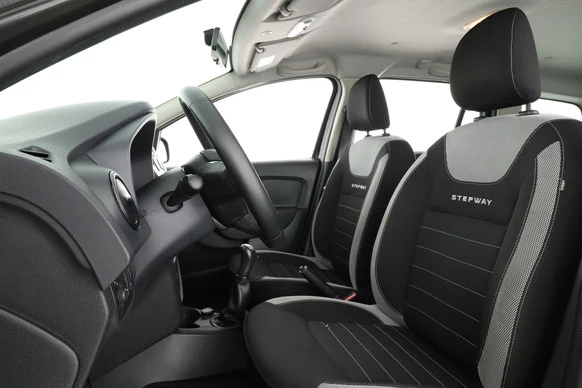 Dacia Logan - Afbeelding 23 van 30