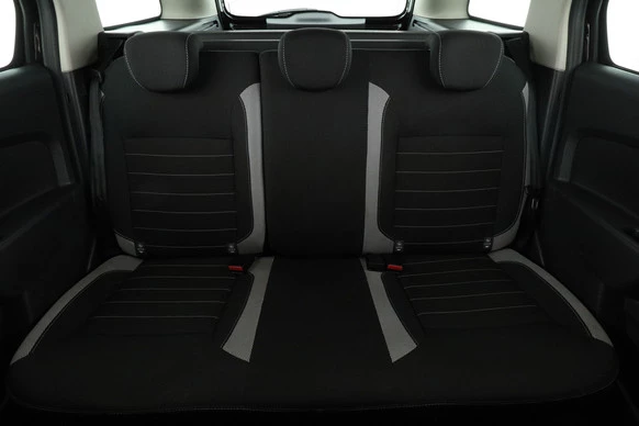 Dacia Logan - Afbeelding 28 van 30