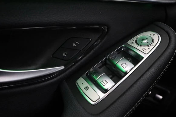 Mercedes-Benz C-Klasse - Afbeelding 18 van 30