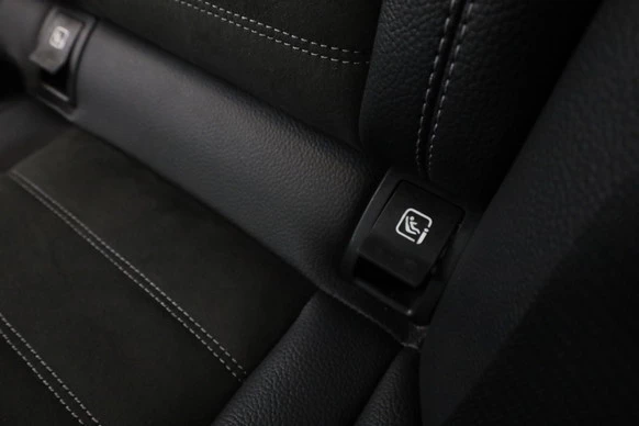 Mercedes-Benz C-Klasse - Afbeelding 27 van 30