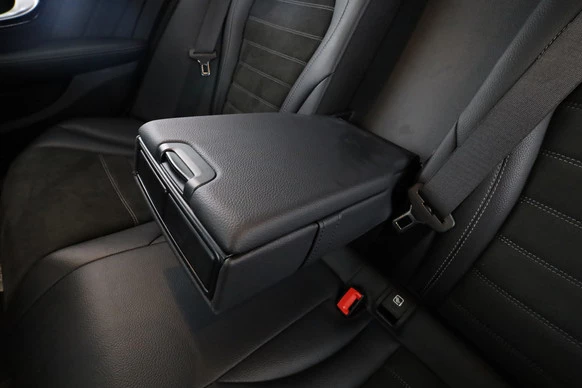 Mercedes-Benz C-Klasse - Afbeelding 28 van 30