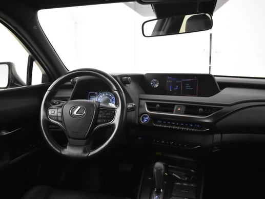 Lexus UX - Afbeelding 4 van 30