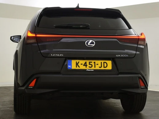 Lexus UX - Afbeelding 8 van 30
