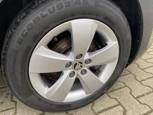 Škoda Rapid - Afbeelding 5 van 30