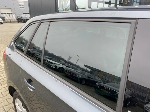 Škoda Rapid - Afbeelding 6 van 30