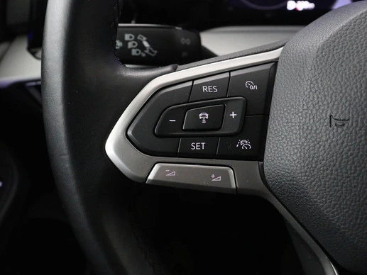 Volkswagen Golf - Afbeelding 16 van 30