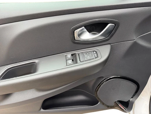 Renault Clio - Afbeelding 10 van 22