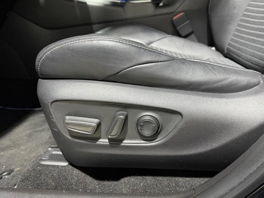 Toyota RAV4 - Afbeelding 25 van 30