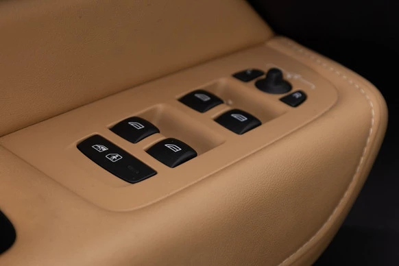 Volvo XC60 - Afbeelding 16 van 30