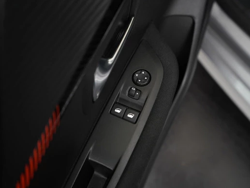 Peugeot 208 - Afbeelding 29 van 30