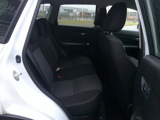 Suzuki Vitara - Afbeelding 11 van 25
