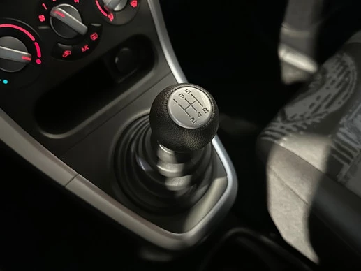 Opel Agila - Afbeelding 26 van 30