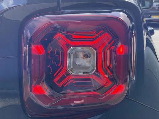 Jeep Renegade - Afbeelding 26 van 30