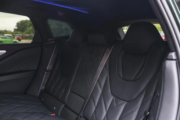 BMW XM - Afbeelding 11 van 30