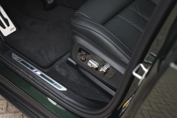 BMW XM - Afbeelding 14 van 30