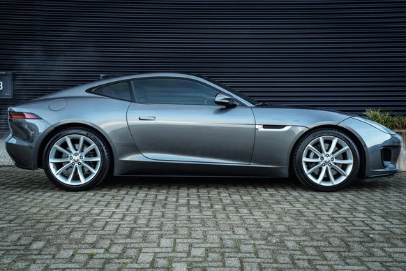 Jaguar F-Type - Afbeelding 18 van 30