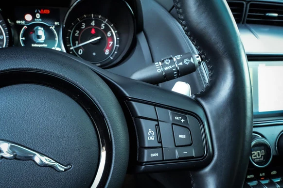 Jaguar F-Type - Afbeelding 21 van 30