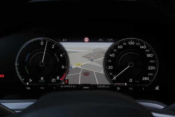 Volkswagen Touareg - Afbeelding 21 van 30