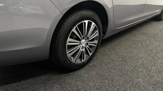 Peugeot 308 - Afbeelding 16 van 30