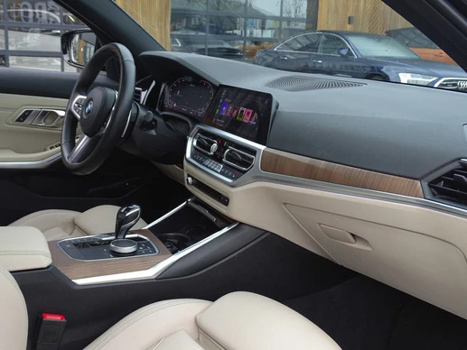 BMW 3 Serie - Afbeelding 17 van 30