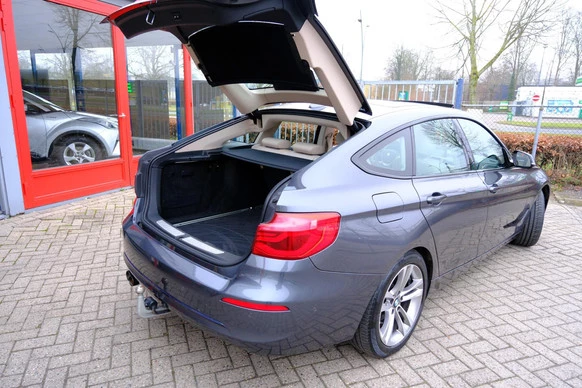 BMW 3 Serie - Afbeelding 11 van 30