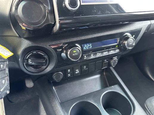 Toyota Hilux - Afbeelding 16 van 22