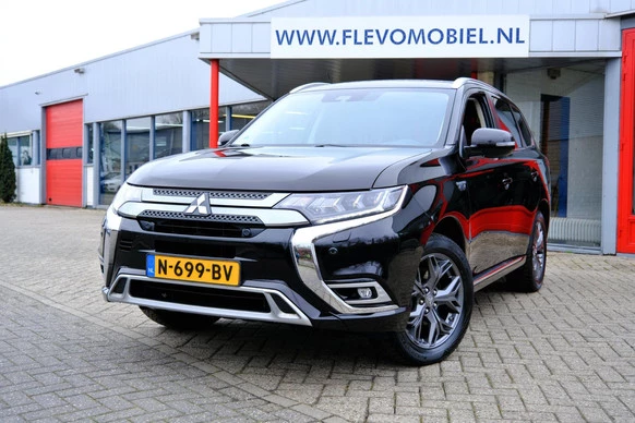 Mitsubishi Outlander - Afbeelding 1 van 30
