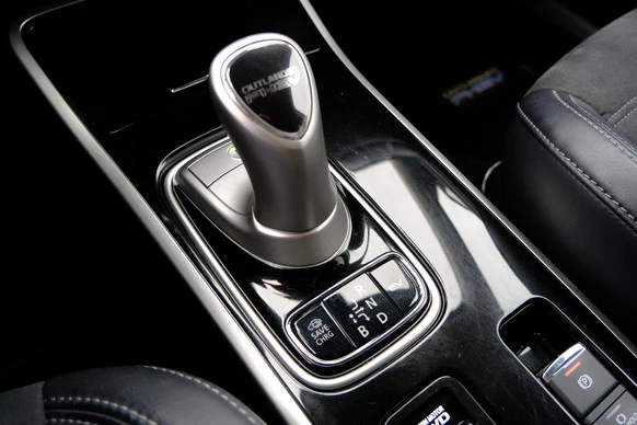 Mitsubishi Outlander - Afbeelding 20 van 30