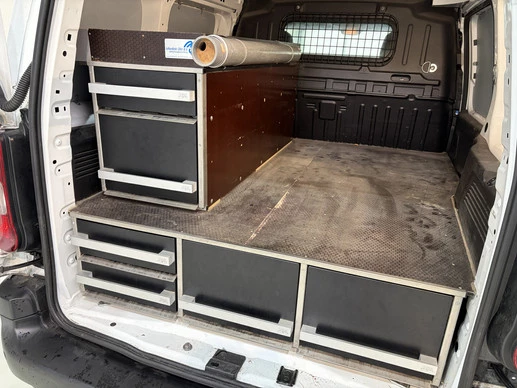 Peugeot Partner - Afbeelding 15 van 18