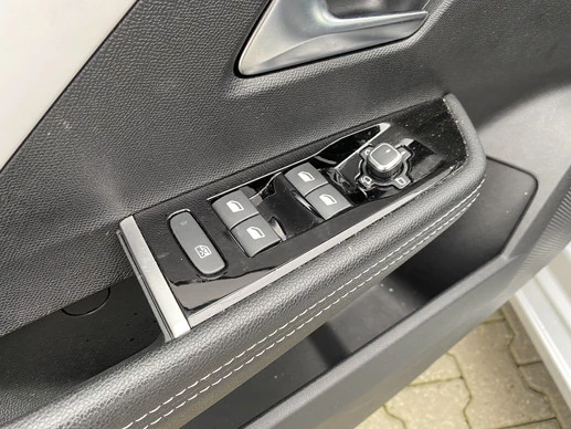 Opel Astra - Afbeelding 22 van 30