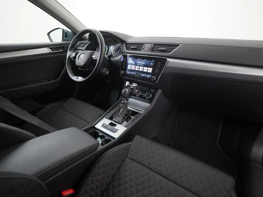 Škoda Superb - Afbeelding 2 van 30